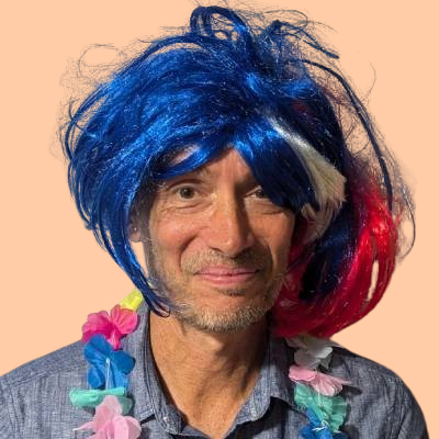 Photo fun de Sylvain Ribaillier - Solide en code, moins en pneus !